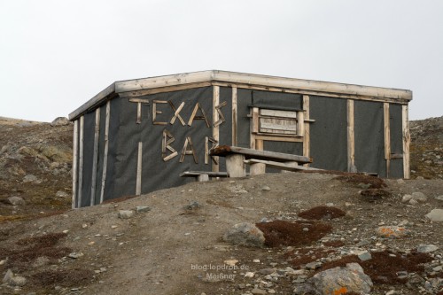 Die Texas Bar, eine Schutzhütte am Liefdefjord